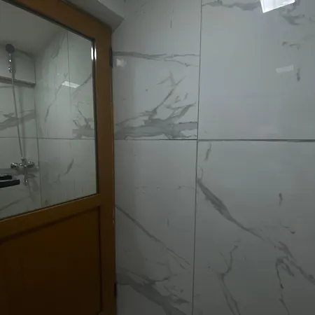 度假居 At-salaj3 Vlorë